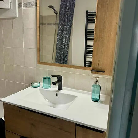 Holiday home La A 2min A Pied, 2 Exterieurs,wifi,clim Le Barcares